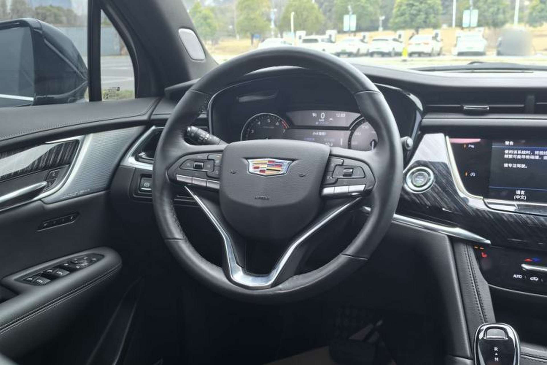 Used Cadillac XT6 2022 2.0T Six-Seater Four-Wheel Drive Luxury Version Interior 5