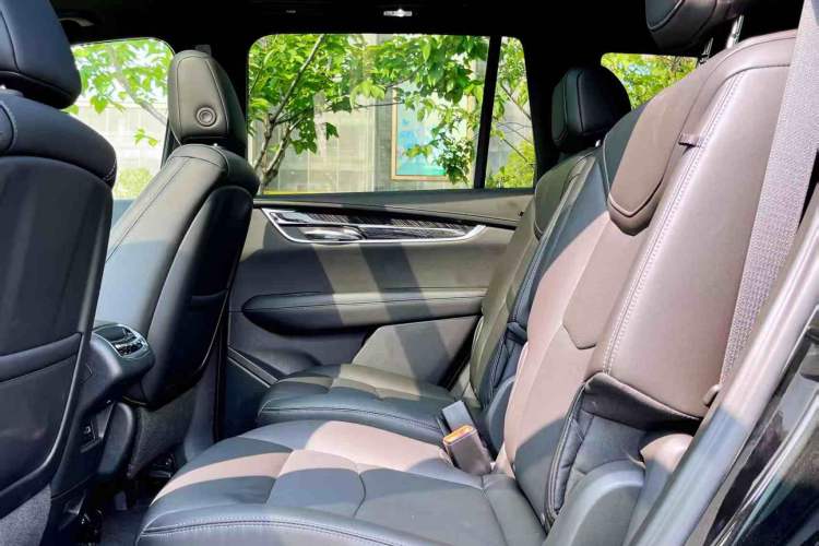 Used Cadillac XT6 2022 2.0T Six-Seater Four-Wheel-Drive Luxury Standard Edition Interior 5
