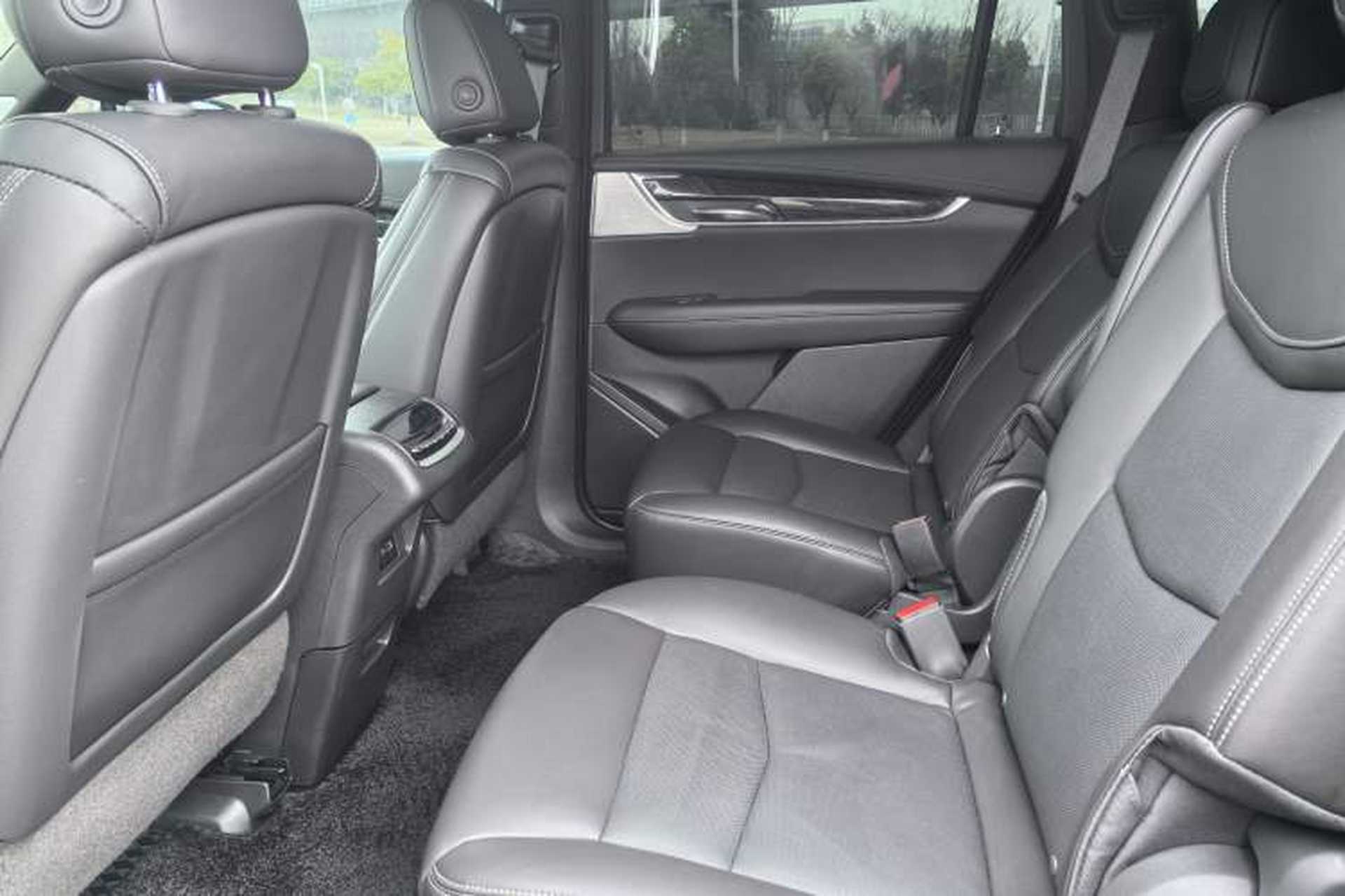 Used Cadillac XT6 2022 2.0T Six-Seater Four-Wheel Drive Luxury Version Interior 6