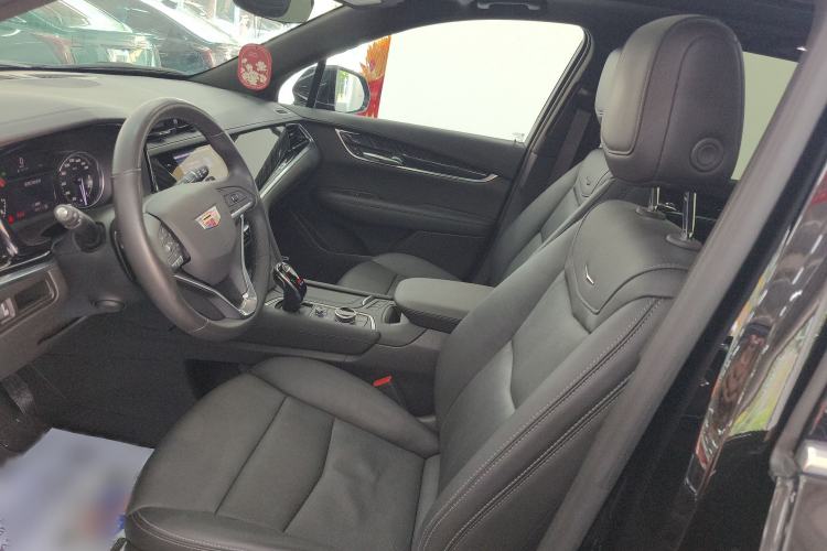 Used Cadillac XT6 2022 2.0T 7-Seater Four-Wheel Drive Luxury Standard Edition Interior 8