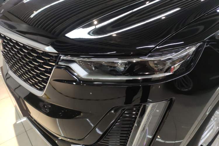 Used Cadillac XT6 2022 2.0T Six-Seater Four-Wheel Drive Luxury Version Left Front Headlight