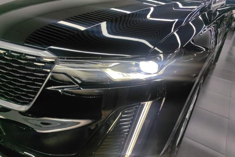 Used Cadillac XT6 2022 2.0T 7-Seater Four-Wheel-Drive Luxury Version Left Front Headlight