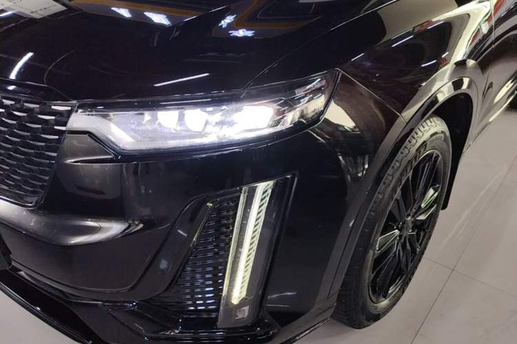 Used Cadillac XT6 2022 2.0T Six-Seater Four-Wheel Drive Luxury Version Left Front Headlight