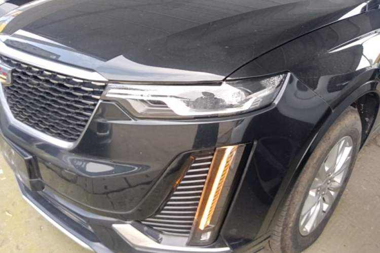 Used Cadillac XT6 2022 2.0T 7-Seater Four-Wheel-Drive Luxury Version Left Front Headlight