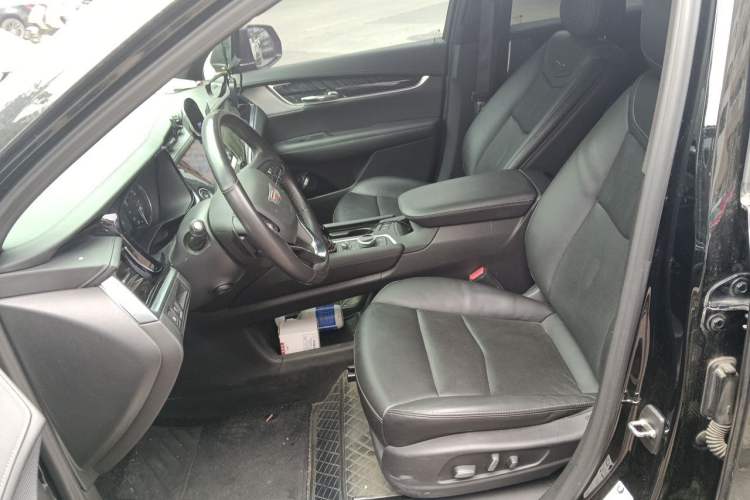 Used Cadillac XT6 2022 2.0T Six-Seater Four-Wheel-Drive Luxury Standard Edition Left Front Seat