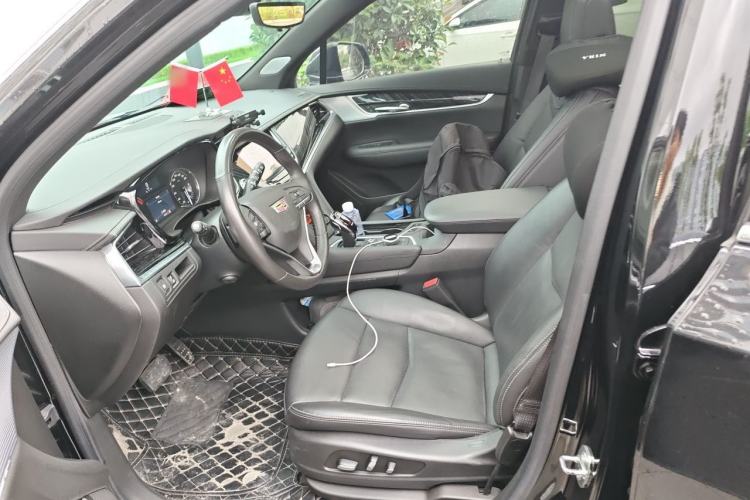 Used Cadillac XT6 2022 2.0T Six-Seater Four-Wheel-Drive Luxury Standard Edition Left Front Seat