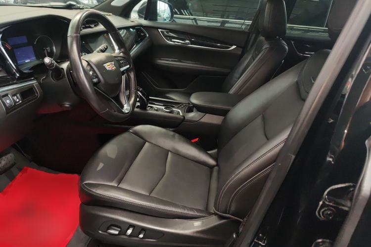 Used Cadillac XT6 2022 2.0T Six-Seater Four-Wheel Drive Luxury 120th Anniversary Limited Edition Left Front Seat
