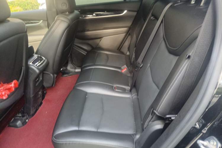 Used Cadillac XT6 2022 2.0T 7-Seater Four-Wheel Drive Luxury 120th Anniversary Limited Edition Left Rear Seat