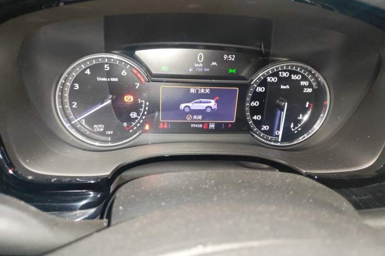 Used Cadillac XT6 2022 2.0T Six-Seater Four-Wheel Drive Luxury Version Odometer Close Up