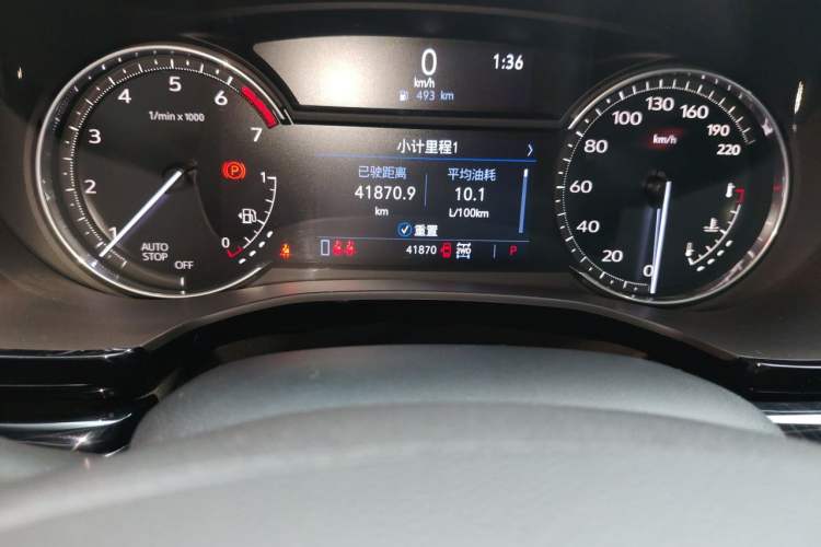 Used Cadillac XT6 2022 2.0T 7-Seater Four-Wheel Drive Luxury Version Odometer Close Up
