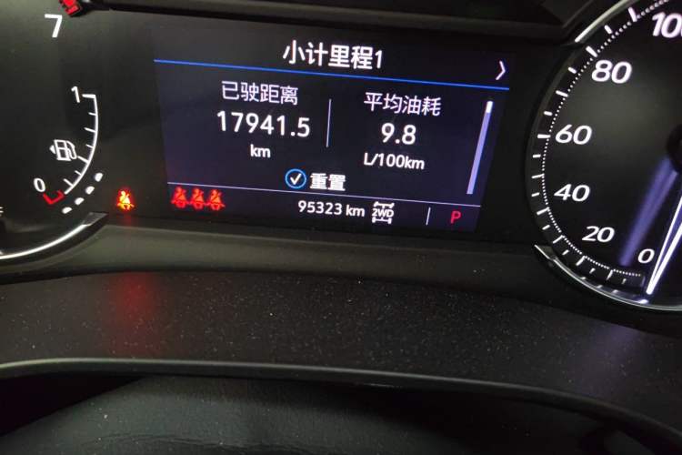 Used Cadillac XT6 2022 2.0T 7-Seater Four-Wheel-Drive Luxury Version Odometer Close Up