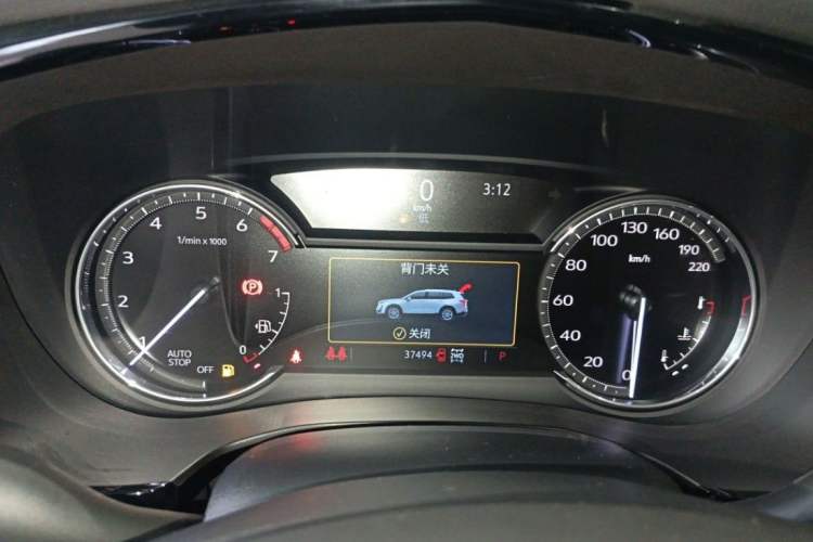 Used Cadillac XT6 2022 2.0T Six-Seater Four-Wheel-Drive Luxury Version Odometer Close Up