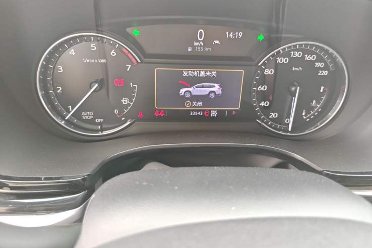 Used Cadillac XT6 2022 2.0T Six-Seater Four-Wheel Drive Luxury Version Odometer Close Up