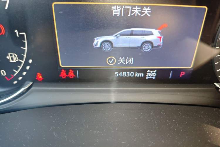 Used Cadillac XT6 2022 2.0T Six-Seater Four-Wheel Drive Luxury 120th Anniversary Limited Edition Odometer Close Up