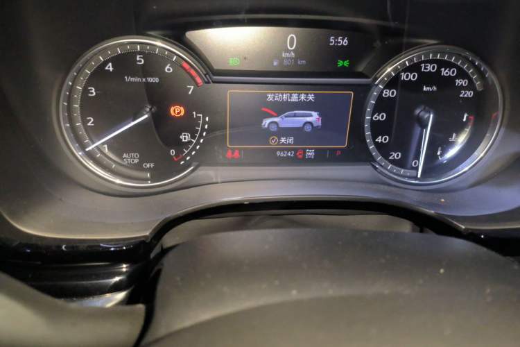 Used Cadillac XT6 2022 2.0T Six-Seater Four-Wheel Drive Luxury Version Odometer Close Up
