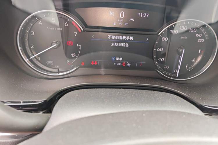 Used Cadillac XT6 2022 2.0T Six-Seater Four-Wheel Drive Luxury Version Odometer Close Up