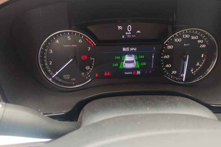 Used Cadillac XT6 2022 2.0T Six-Seater Four-Wheel Drive Luxury Version Odometer Close Up
