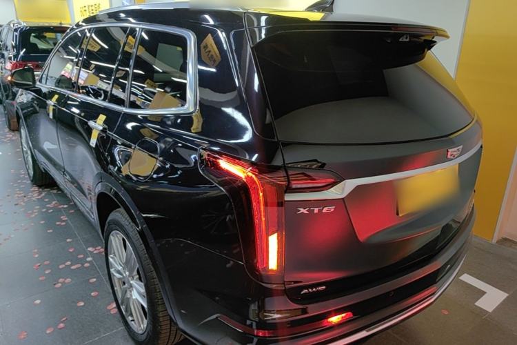 Used Cadillac XT6 2022 2.0T Six-Seater Four-Wheel Drive Luxury Version Rear