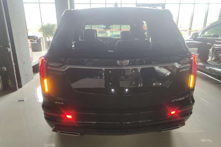 Used Cadillac XT6 2022 2.0T Six-Seater Four-Wheel-Drive Platinum Edition Rear