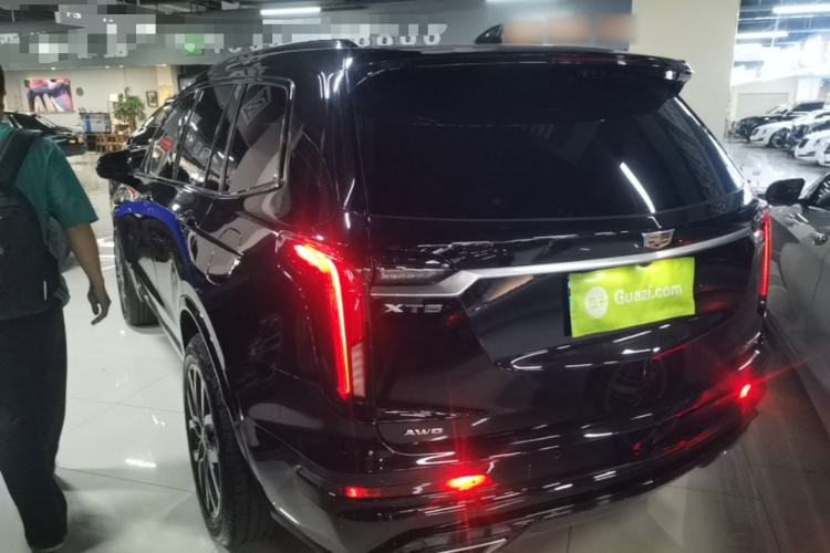 Used Cadillac XT6 2022 2.0T Six-Seater All-Wheel-Drive Platinum 120th Anniversary Limited Edition Rear Left 45 Deg