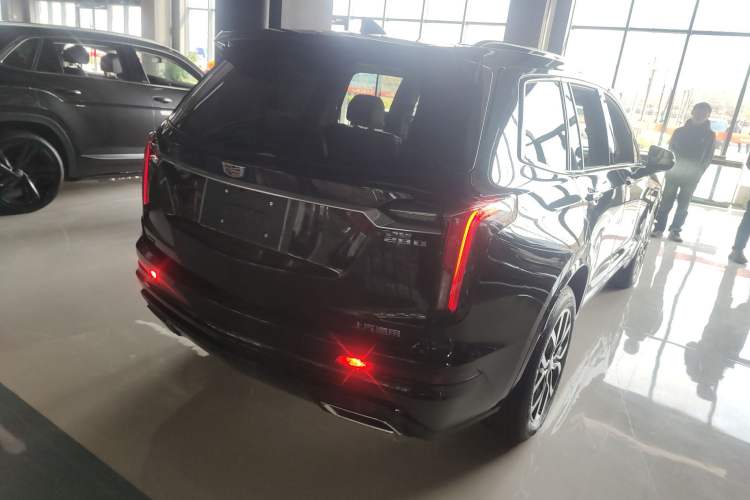 Used Cadillac XT6 2022 2.0T Six-Seater Four-Wheel-Drive Platinum Edition Rear Right 45 Deg