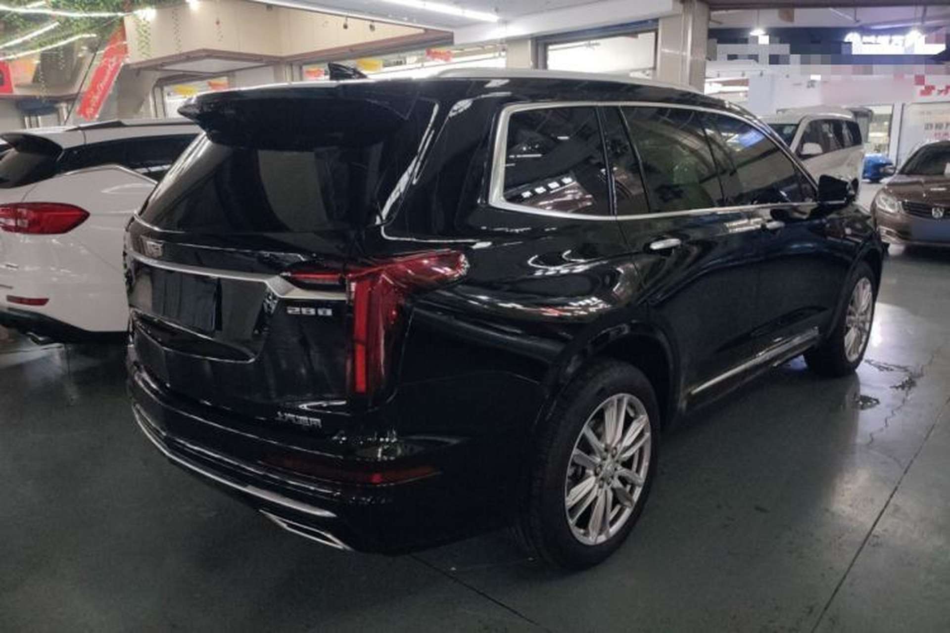 Used Cadillac XT6 2022 2.0T Six-Seater Four-Wheel-Drive Luxury Standard Edition Rear Right 45 Deg