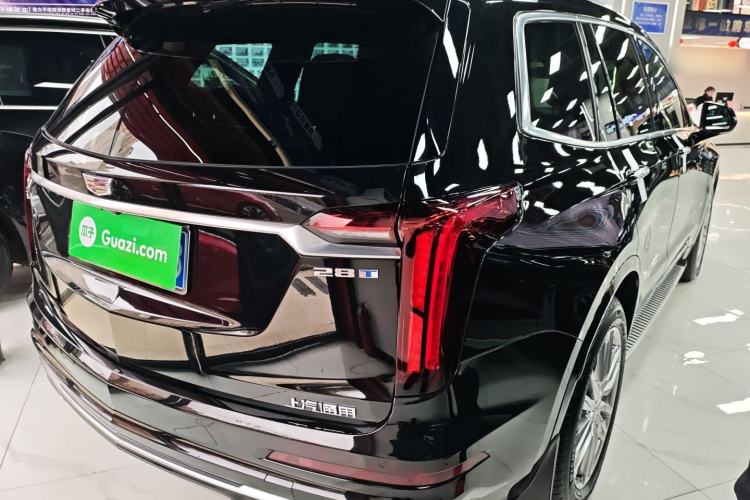 Used Cadillac XT6 2022 2.0T Six-Seater Two-Wheel-Drive Luxury Version Rear Right 45 Deg