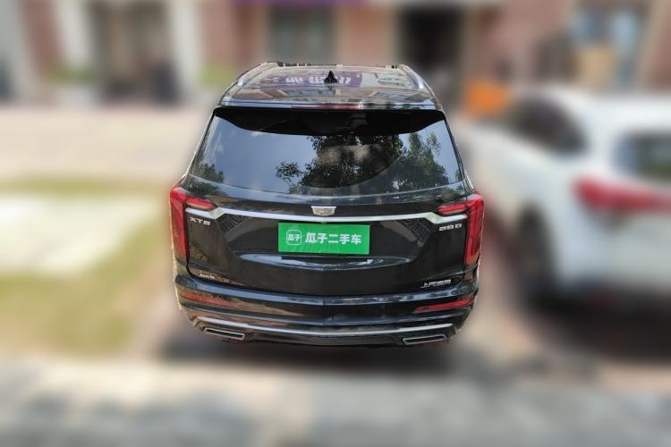 Used Cadillac XT6 2022 2.0T Six-Seater Four-Wheel-Drive Luxury Version Rear