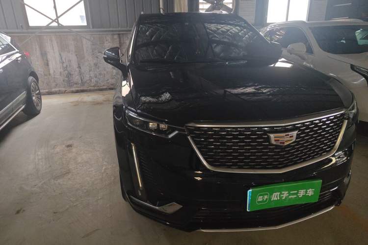 Used Cadillac XT6 2022 2.0T Six-Seater Four-Wheel Drive Luxury Version Right Front Headlight