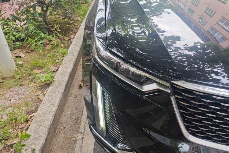 Used Cadillac XT6 2022 2.0T 7-Seater Four-Wheel Drive Luxury 120th Anniversary Limited Edition Right Front Headlight
