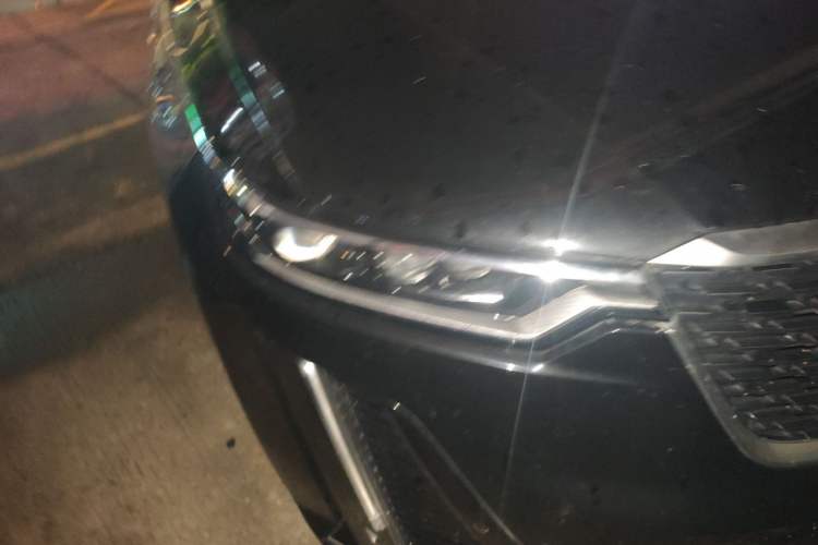 Used Cadillac XT6 2022 2.0T Six-Seater Four-Wheel Drive Luxury Version Right Front Headlight