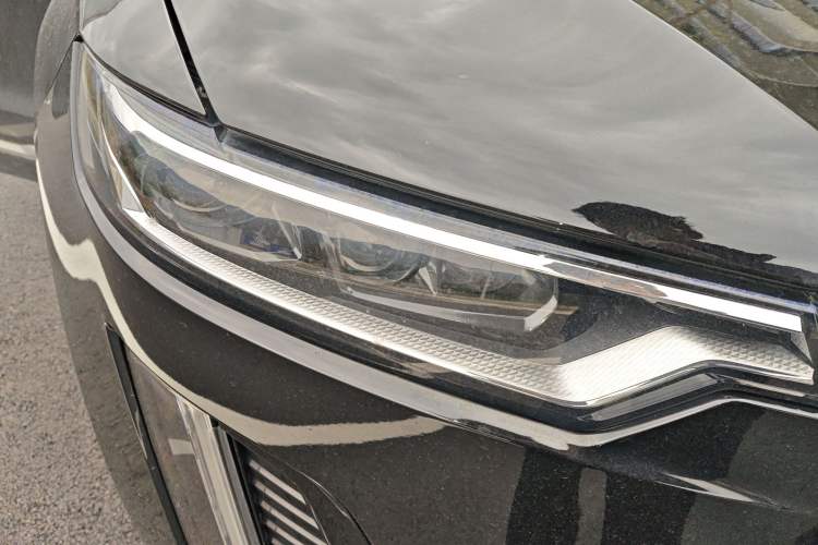 Used Cadillac XT6 2022 2.0T Six-Seater Four-Wheel Drive Luxury 120th Anniversary Limited Edition Right Front Headlight