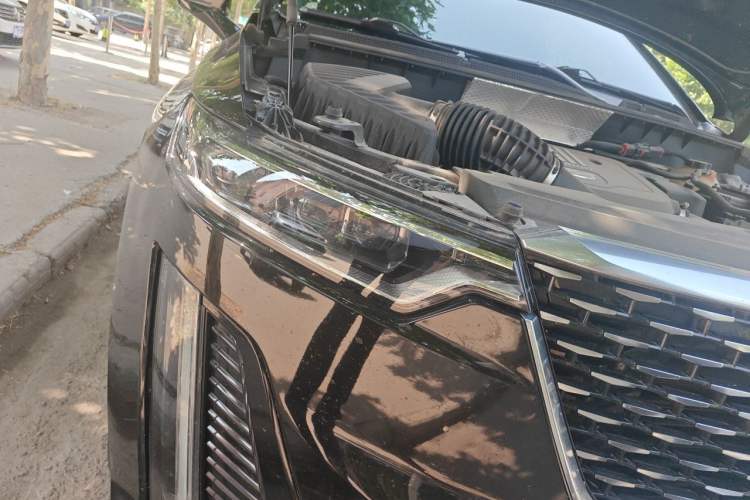 Used Cadillac XT6 2022 2.0T 7-Seater Four-Wheel Drive Luxury Standard Edition Right Front Headlight