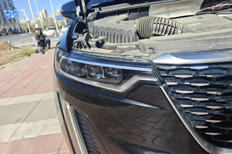 Used Cadillac XT6 2022 2.0T Six-Seater Four-Wheel Drive Luxury Version Right Front Headlight