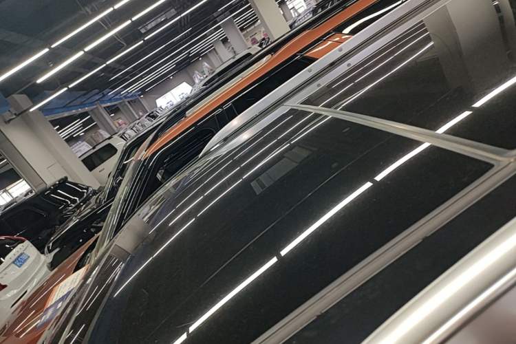 Used Cadillac XT6 2022 2.0T Six-Seater Four-Wheel Drive Luxury Version Roof