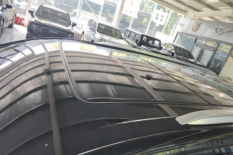 Used Cadillac XT6 2022 2.0T Six-Seater Four-Wheel-Drive Luxury Version Roof