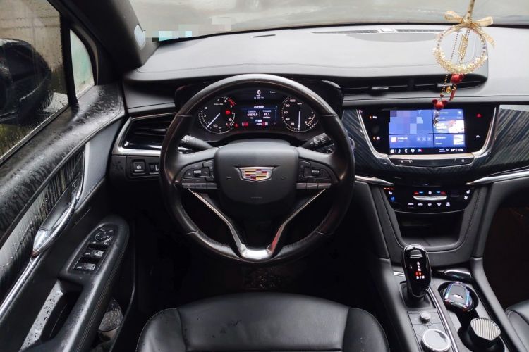Used Cadillac XT6 2022 2.0T 7-Seater Four-Wheel Drive Luxury Version Steering Wheel