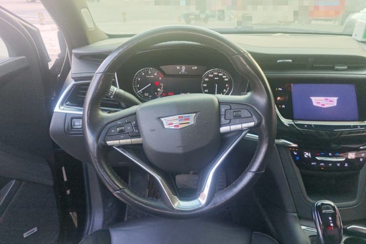Used Cadillac XT6 2022 2.0T 7-Seater Four-Wheel Drive Luxury Standard Edition Steering Wheel