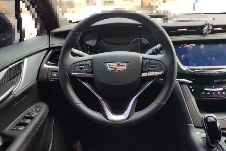 Used Cadillac XT6 2022 2.0T Six-Seater Four-Wheel Drive Luxury Version Steering Wheel