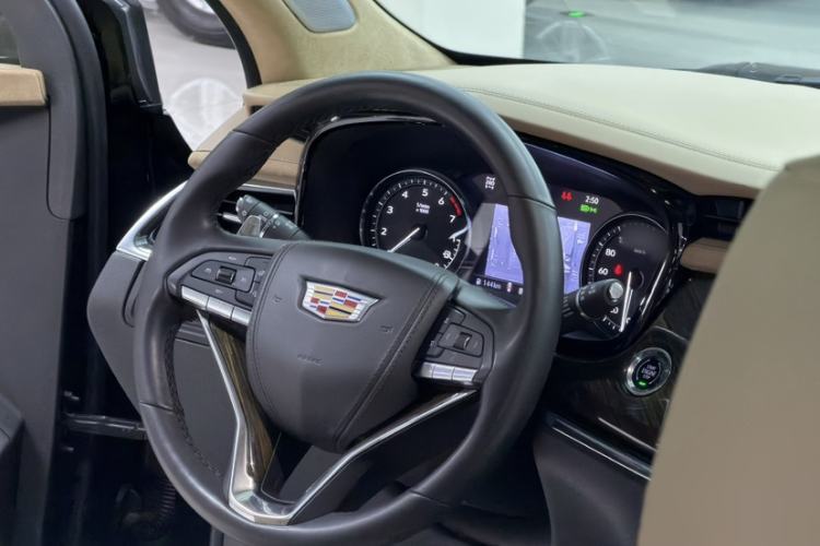 Used Cadillac XT6 2022 2.0T Six-Seater All-Wheel-Drive Platinum 120th Anniversary Limited Edition Steering Wheel