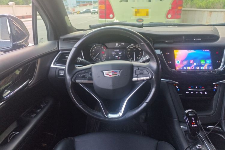 Used Cadillac XT6 2022 2.0T 7-Seater Four-Wheel Drive Luxury Version Steering Wheel