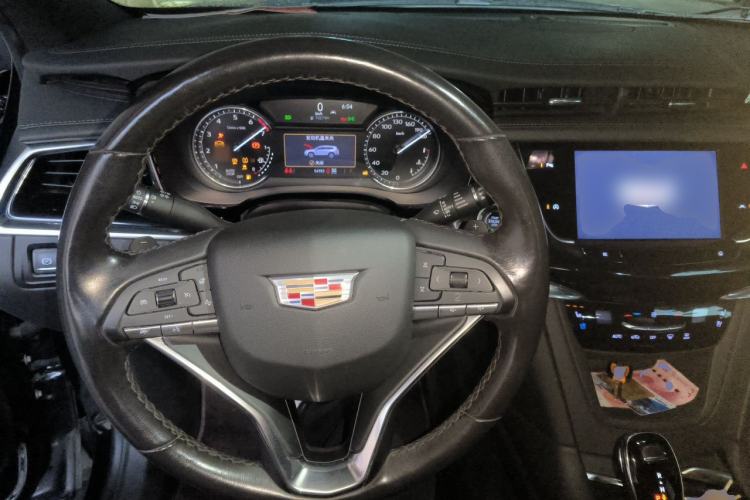 Used Cadillac XT6 2022 2.0T Six-Seater Four-Wheel Drive Luxury Version Steering Wheel
