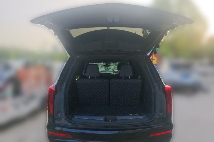 Used Cadillac XT6 2022 2.0T 7-Seater Four-Wheel Drive Luxury Standard Edition Trunk