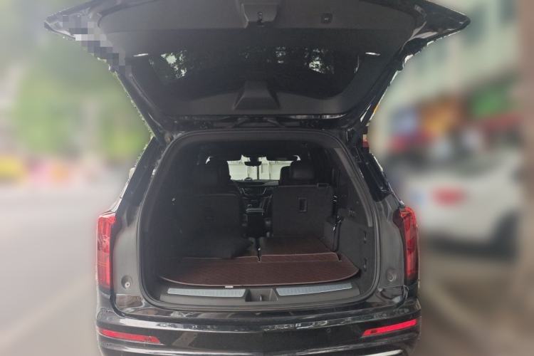 Used Cadillac XT6 2022 2.0T Six-Seater Four-Wheel Drive Luxury Version Trunk
