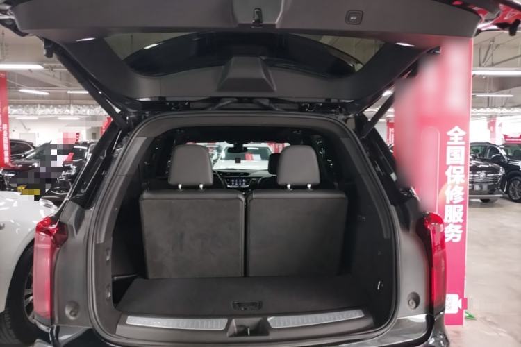 Used Cadillac XT6 2022 2.0T Six-Seater Two-Wheel-Drive Luxury Version Trunk