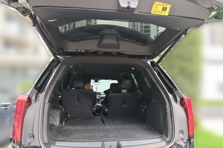 Used Cadillac XT6 2022 2.0T Six-Seater Four-Wheel-Drive Luxury Standard Edition Trunk