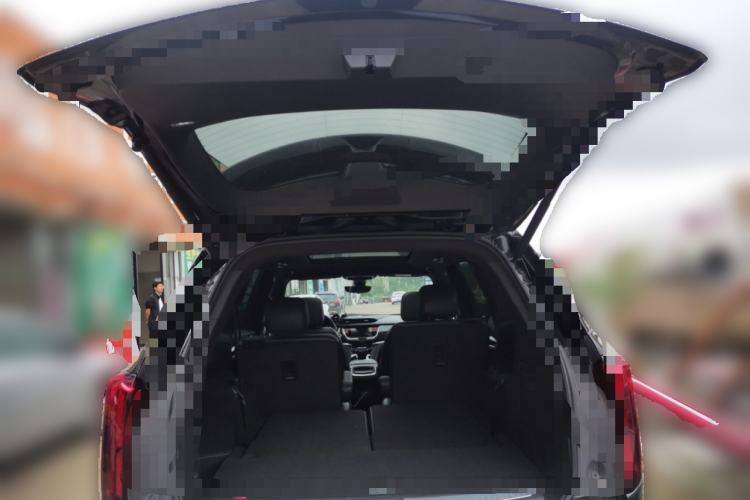 Used Cadillac XT6 2022 2.0T Six-Seater Four-Wheel Drive Luxury Version Trunk