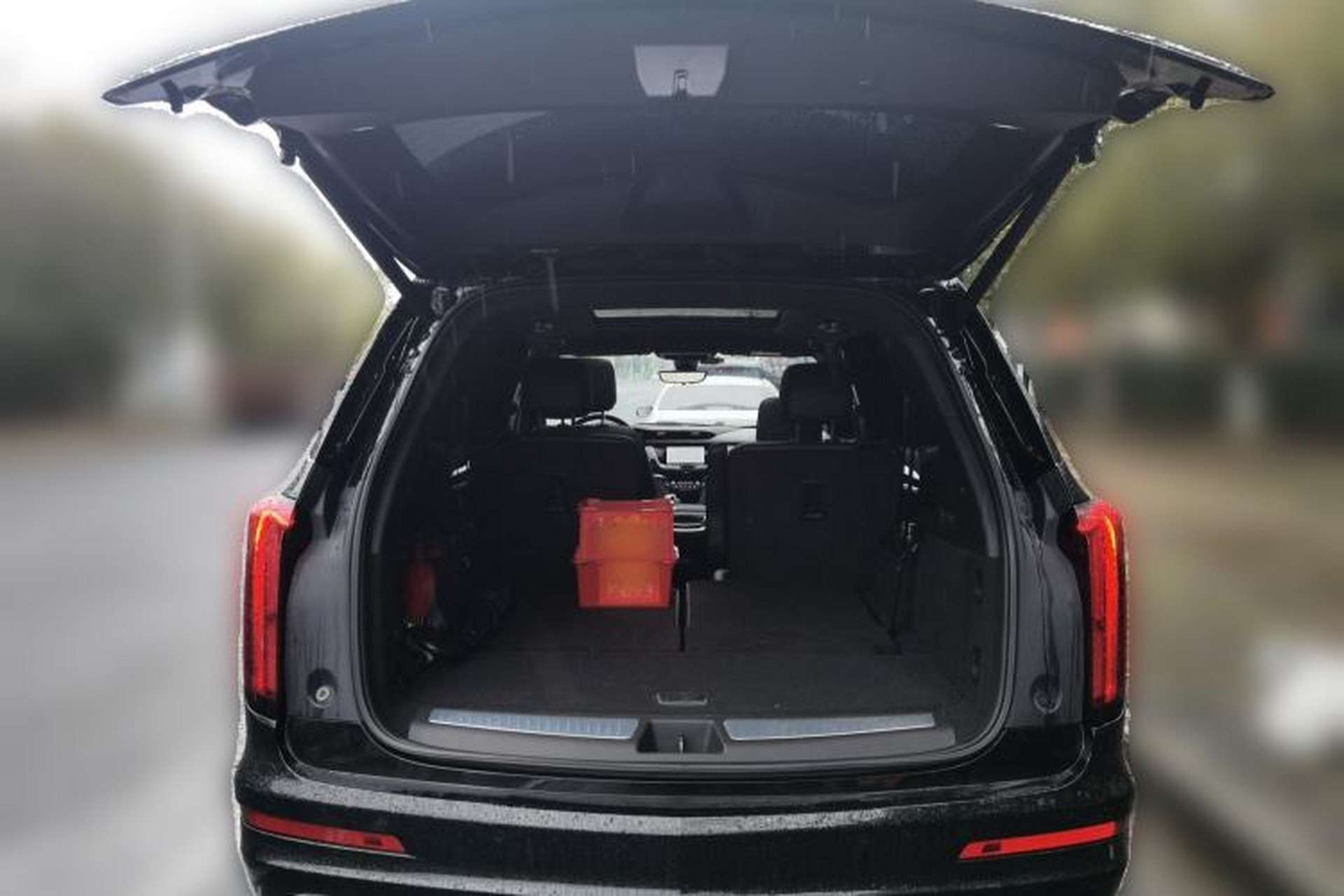 Used Cadillac XT6 2022 2.0T Six-Seater Four-Wheel Drive Luxury Version Trunk