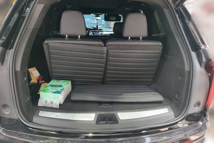 Used Cadillac XT6 2022 2.0T 7-Seater Four-Wheel Drive Luxury 120th Anniversary Limited Edition Trunk