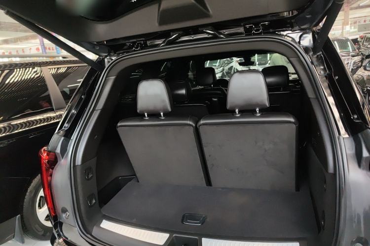 Used Cadillac XT6 2022 2.0T Six-Seater Four-Wheel Drive Luxury 120th Anniversary Limited Edition Trunk